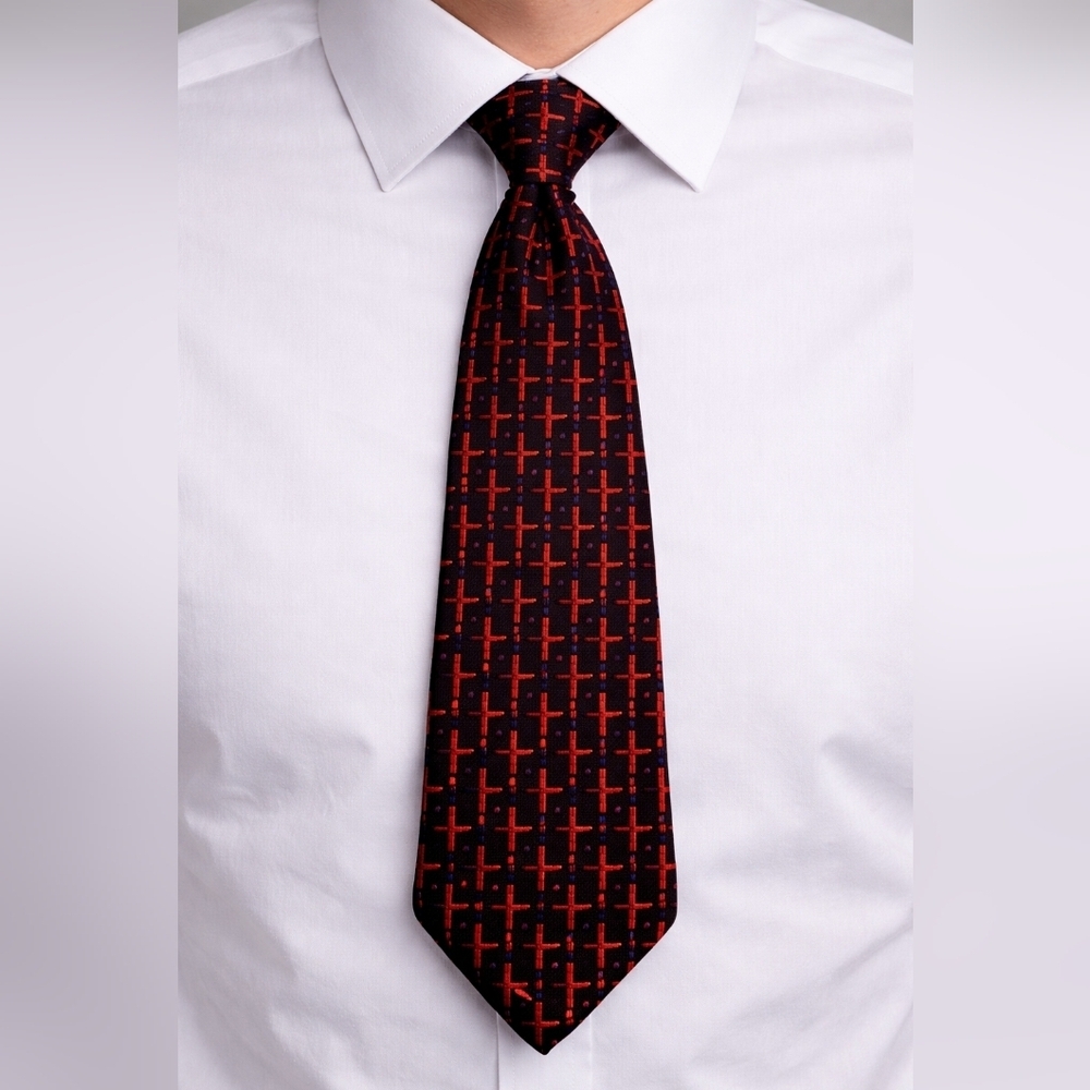 Vtg RM STYLES Artsy 1998 Cross Repeat Blend Silk Tie